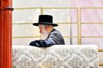 יום הקדוש ביי כ"ק אדמו"ר מוויזניץ שליט"א