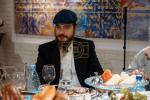 מאסן אידן האבן איבערגעפילט די שולן און צענטראלע בתי מדרשים אין מאסקווע, די הויפטשטאט פון רוסלאנד, צו מיטהאלטן די געהויבענע תפילות פונעם הייליגן יום כיפור ברוב עם הדרת מלך.