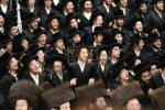זעלטענע מעמד: כ"ק אדמו"ר מבעלזא שליט"א פראוועט ספעציעלע חול המועד טיש פאר טויזנטער בחורים