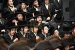 זעלטענע מעמד: כ"ק אדמו"ר מבעלזא שליט"א פראוועט ספעציעלע חול המועד טיש פאר טויזנטער בחורים