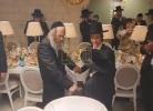 Main image for הרה"צ המשפיע רבי אלימלך בידערמאן שליט"א ביים טאנצן מיט יונגע יתומים צווילינגען ביי זייער בר מצוה