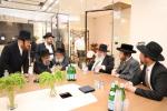 היסטארישער מעמד חנוכת הבית אין ירושלים עיה"ק   פאר'ן "מרכז רופא חולים בארה"ק - בנין משפחת ווייס"