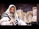 קול נגינת הכינור: עלטערע חסידים שפילן אויף פידלען אין חצר הקודש באבוב 45 אום סוכות תשפ"ז