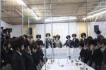 סוכות ביי כ"ק אדמו"ר מקרעטשניף סיגעט שליט"א