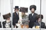סוכות ביי כ"ק אדמו"ר מקרעטשניף סיגעט שליט"א