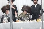 סוכות ביי כ"ק אדמו"ר מקרעטשניף סיגעט שליט"א