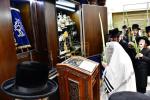 הושענא צדיק מושיעו: הושענא רבה און הקפות שניות ביי כ"ק מקרעטשניף ירושלים שליט"א