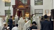 Main image for כ"ק גאב"ד וואודריזש שליט"א ביי די הושענות חוה"מ סוכות