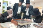 חג הסוכות תשפ"ז ביי ראש הישיבה הגאון ר' מאיר צבי בערגמאן שליט"א