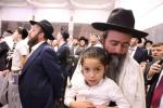 'ברכת כהנים' אין היכל פון ישיבת טשכנוב אין רמת שלמה, ירושלים מיט דער באטייליגונג פון ארום 300 כהנים