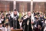 'ברכת כהנים' אין היכל פון ישיבת טשכנוב אין רמת שלמה, ירושלים מיט דער באטייליגונג פון ארום 300 כהנים