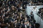 צענטראלע שמחת בית השואבה בראשות המשפיע הגה"צ רבי אלימלך בידרעמאן שליט"א אין ירושלים