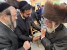 ניו יארק סיטי מעיאר מאמדאני באזוכט אין סוכות איבער די אידישע געגנטער דורכאויס יום טוב סוכות
