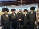ניו יארק סיטי מעיאר מאמדאני באזוכט אין סוכות איבער די אידישע געגנטער דורכאויס יום טוב סוכות
