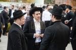 גרויסע מאסן קומען זיך צוזאמען צום חברותא טומל אין בית המדרש גבוה אין לעיקוואד