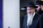 הרב בערל לאזאר שליט"א הויפט רב פון רוסלאנד באזוכט א מאסקווער טעכנאלאגיע אוניווערסיטעט: וואס שטעל פאר פארגעשריטענע טעכנאלאגיע צו וואקסן גרינצייג אן אינסעקטן