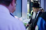 הרב בערל לאזאר שליט"א הויפט רב פון רוסלאנד באזוכט א מאסקווער טעכנאלאגיע אוניווערסיטעט: וואס שטעל פאר פארגעשריטענע טעכנאלאגיע צו וואקסן גרינצייג אן אינסעקטן