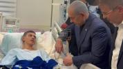 "דאן האט עס אויפגעריסן": דער פארוואונדעטער 14 יעריגער איתן מסורי פארציילט פאר נתניהו איבער די אויפרייס ביי א טריפ אין צפון מדנ"י