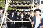 טויזנטער אידן קומען זיך צונויף אין פרעסבורג צום 187'סטן יארצייט פונעם חתם סופר זי"ע, באגלייט מיט א היסטארישע הכנסת ספר תורה