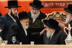 גרויסארטיגע מעמד סיום מסכת קדושין בחצר הקודש פאפא 