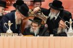 גרויסארטיגע מעמד סיום מסכת קדושין בחצר הקודש פאפא 