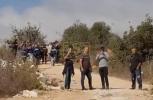 Main image for שטרייט איבער די שניט: מדינת ישראל באצייכנט עס אלס אומלעגאל, בעת קריטיקירער פארטיידיגן די אקטיוויסטן