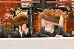 שמחת הבר מצוה פון נכדי כ"ק אדמורים מוויזניץ און פרעמישלאן -בילדער: יהושע פרוכטער