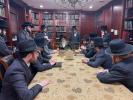סטעיט סענטאר בילל וועבער אויף א באזוך כ"ק גאב"ד סאטמאר מאנסי שליט"א אין באפורברייטונג צו די וואלן 