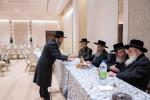קביעות מזוזה אין די נייע סאטמארע חתונה זאל  עטרת רישא אין מאנטריאל