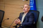 גפני דראט איבערצוטראכטן זיין בונד מיט נתניהו צוליב די שטייער בענעפיטן פאר ישיבות