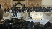 ייסורים של אהבה מגיעים לאדם צדיק שאין לו חטא - כ"ק אדמו"ר מוויזניץ לרפו"ש נעכטן ביי אן חתונה פון אן אייניקל 