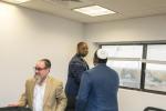 קאנגרעסמאן בייראן דאנאלדס טרעפט זיך מיט 50 רבנים און קאמיוניטי פירער אינעם ליובאוויטשער צענטער אין מיאמי