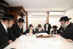 איבערבליק אויף באזוכן די וואך ביי הגאון רבי משה שטענבויך שליט"א 