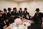 פייערליכע "מעמד חתימת שטרות" אויף זכות אדיר "חדר לימוד" בבנין הת"ת האדיר והחדש "בנין ווערצבערגער" במוסדות סאטמאר-מאנסי אָפּגעקויפט דורך הרבני הנגיד הרה"ח ר' יוסף מאיר גינזבערג הי"ו