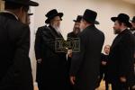 פייערליכע "מעמד חתימת שטרות" אויף זכות אדיר "חדר לימוד" בבנין הת"ת האדיר והחדש "בנין ווערצבערגער" במוסדות סאטמאר-מאנסי אָפּגעקויפט דורך הרבני הנגיד הרה"ח ר' יוסף מאיר גינזבערג הי"ו