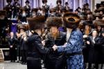 שמחת החתונה לנכדת אבד"ק באבוב &ndash; 45