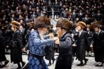 שמחת החתונה לנכדת אבד"ק באבוב &ndash; 45
