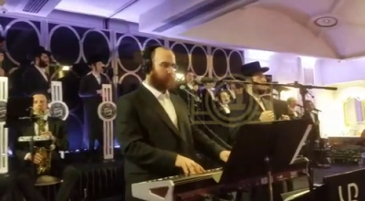 היכל הנגינה מיט מאטי אילאוויטש 