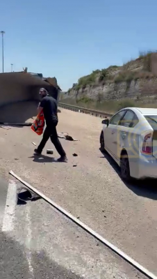 סצענע פון עקסידענט היינט אויף כביש 6 אין ארץ ישראל 