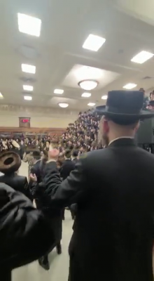 הכנסת ספר תורה לבית המדרש הגדול ספינקא לע"נ הרה"ח ר' צבי העניג ע"ה