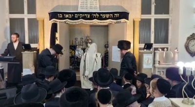 הס"ת בהשתתפות הרה"צ רבי אלימלך בידערמאן שליט"א 