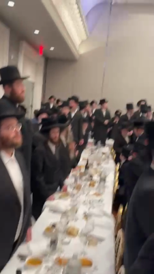 מעמד קבלת פנים פאר הגאון רבי שאול אלתר שליט"א נעכטן נאכט אין בארא פארק 