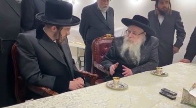 כ"ק אדמו"ר מסאדיגורא שליט"א באזוכט ביי כ"ק אדמו"ר מצאנז קלויזעבורג שליט"א 