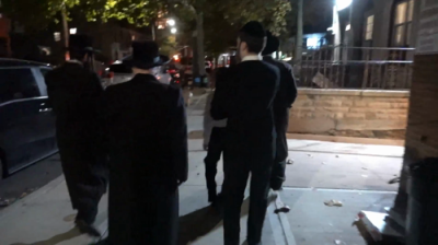 באזוך פון כ"ק  אדמו"ר מליסקא שליט"א ביי כ"ק  אדמו"ר מראחמיסטריווקא שליט"א לקראת הבר מצוה פון נכדו ני"ו