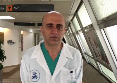 חתן אין א שווערן צושטאנד נאכן אראפ פאלן פונעם טיש ווי מען האט אים אויפגעהויבן ביי זיין חתונה 