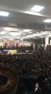 שמחת החתונה בבית פשעווארסק חלק ב' 