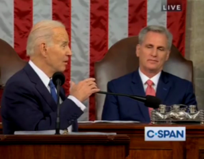 סטעיט אףף געלעכטער ביים סטעיט אףף די יוניאן אדרעס פון פרעזידענט ביידען 