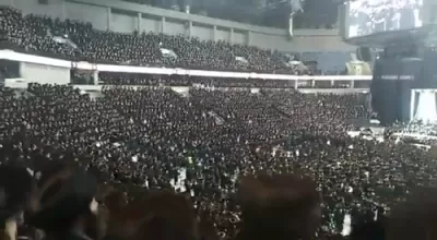 ערשטע בילדער: שמחת החתונה בחצר הקודש בעלזא חלק ב' 