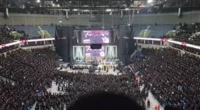 ערשטע בילדער: שמחת החתונה בחצר הקודש בעלזא חלק ב' 