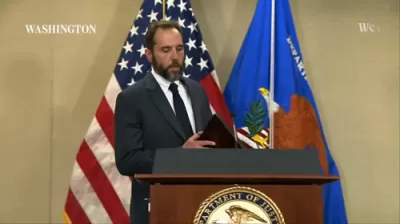 ספעציעלע קאנסול אנפירער זשעיק סמיט ביים מעלדן איבער די צווייטע אינדייטמענט אויף געוועזענער פרעזידענט טראמפ 